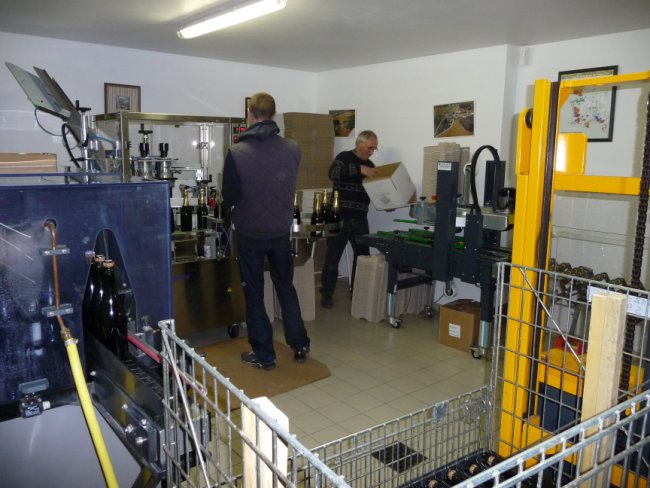 Champagne FALLET Michel - Chaine d'habillage